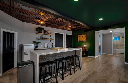 Mountain Gardens Estates Appartement | The Horizon Haven - Gem Show