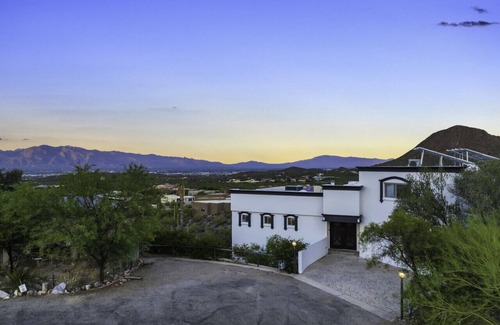Mountain Gardens Estates Appartement | The Horizon Haven - Gem Show