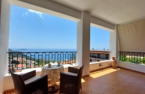 Glossa Maison | Horizon Studios with Sea View - Free Parking