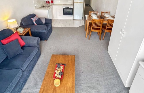 Jindabyne Appartement | Horizons 408 studio right on the lake