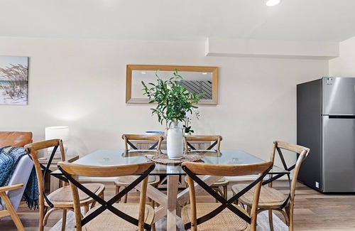 Salamander Bay Maison | Horizons Fairway Views Townhouse 108 - Golfers Getaway - stay right on the championship course!
