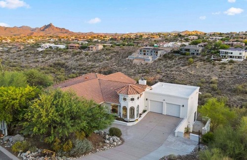 Fountain Hills Maison | Horizons & Sunsets 5BR Retreat House