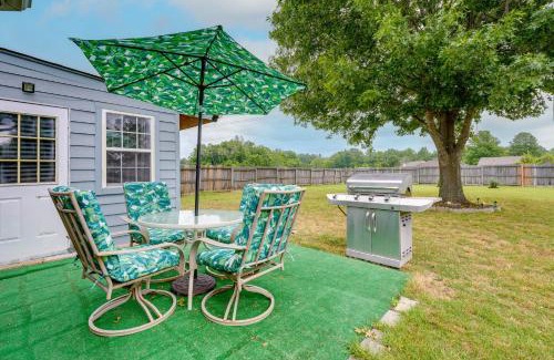 Horn Lake Maison | Horn Lake Home with Yard 8 Mi to Graceland!