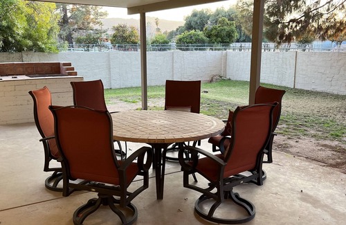 South Mountain Maison | Horse Ranch Centrally Located