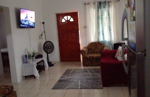 Port Antonio Villa | Horse Shoe Villa Port Antonio air conditioned close to it all family friendly