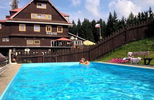 Novy Hrozenkov Hôtel | Horský hotel Portáš