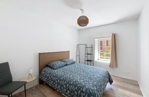 Anglade Appartement | Hortensia - 2 chambres - Charme et Calme au cœur du Blayais