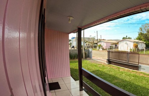 Praia Grande Maison | Hospedagem Aconchego da casa Rosa