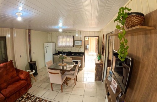 Praia Grande Maison | Hospedagem Aconchego da casa Rosa
