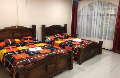 Daniel Flores Maison | Hospedaje Adrimaran