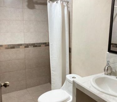 El Coyol Appartement | Hospedaje Ana Lu 3, Only 10 minutes from airport,