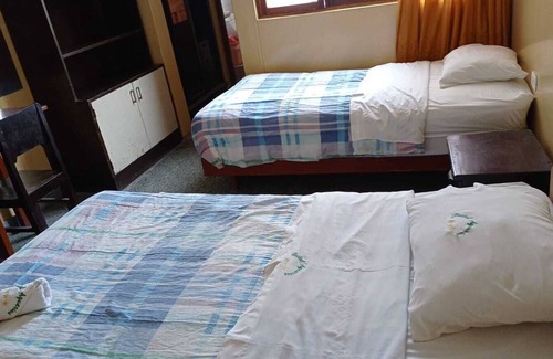 San Martin de Porres Lit Et Petit-Déjeuner | Hospedaje Aquarius de Lima Peru - 5 Minutos de Centro de Lima