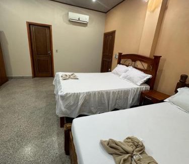 Piribebuy Hôtel | Hospedaje Diamante