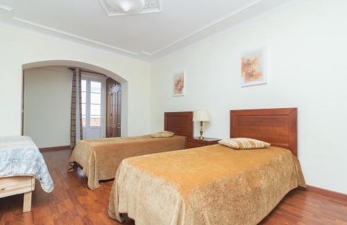 Perofilho Maison | Hospedaria Maioral