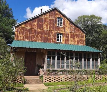 Caxias do Sul Maison | Hospedaria Rio do Vento