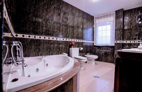Peligros Hôtel | Hospedium Hotel Blu Fonseca