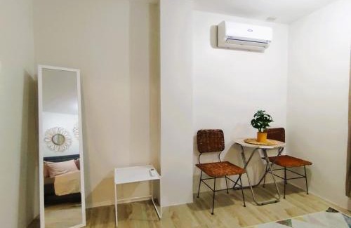 Tacloban Appartement | Host Homes Apartelle in San Jose