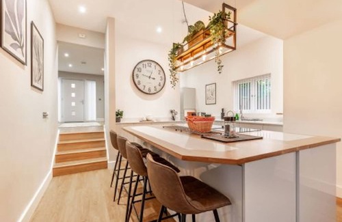Cromer Maison | Host & Stay | Crimond House
