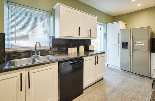 Heworth Maison | Host & Stay | Fifth Avenue