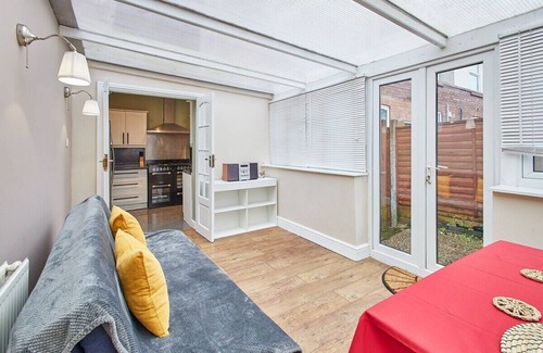 Heworth Maison | Host & Stay | Fifth Avenue