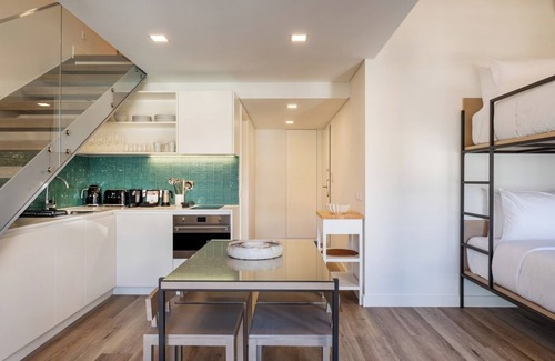 Sao Nicolau Appartement | Host Wise - 5 Flats Fervença Boutique Palace