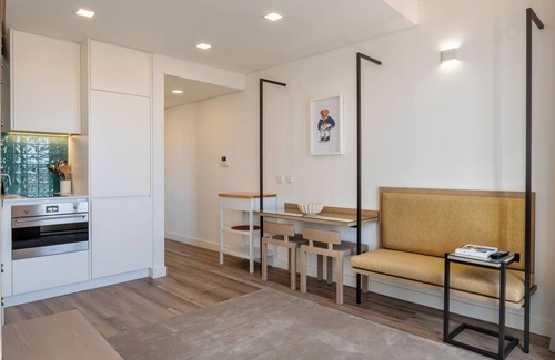 Santa Marinha Appartement | Host Wise - 6 Flats Fervença Boutique Palace