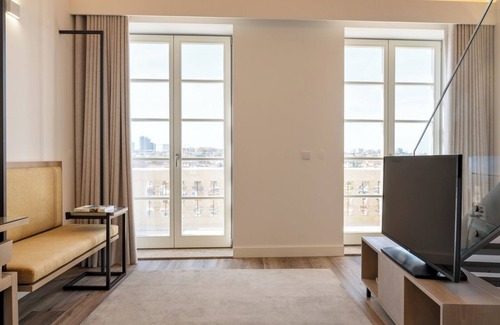 Santa Marinha Appartement | Host Wise - 6 Flats Fervença Boutique Palace