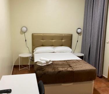 Centro Maison | Hostal Alaska