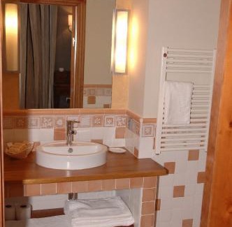 Ezcaray Maison | Hostal Casa Masip