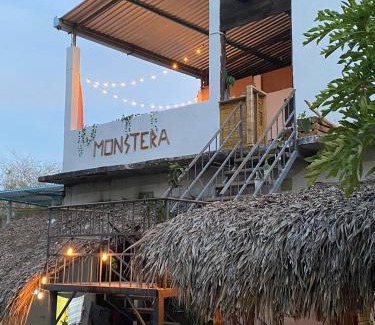 Barra de Colotepec Maison | Hostal Casa Monstera