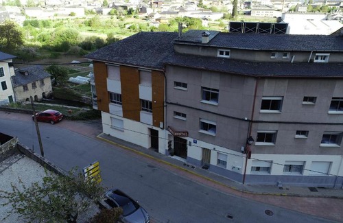 Villafranca del Bierzo Maison | Hostal Cruce
