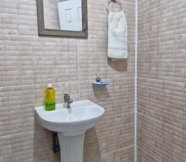 Llanquihue Maison | Hostal Flores del Sur
