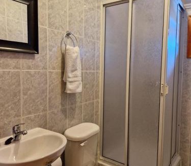 Llanquihue Maison | Hostal Flores del Sur