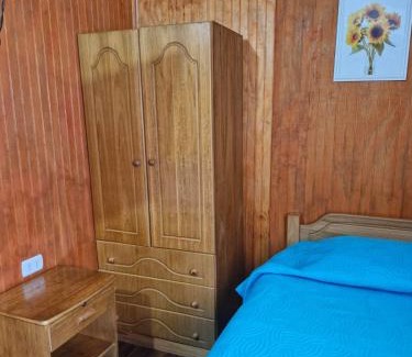 Llanquihue Maison | Hostal Flores del Sur