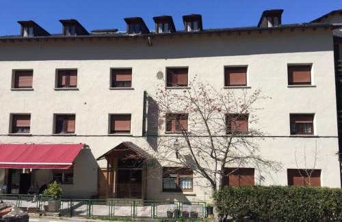 Boi Maison | Hostal Fondevila