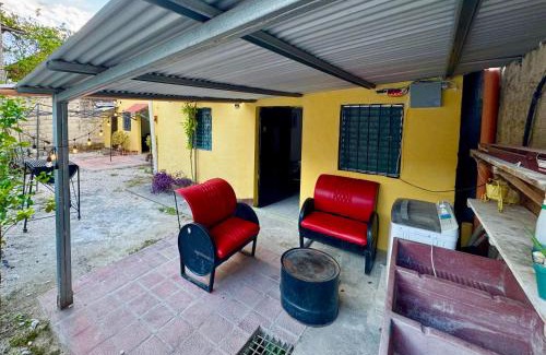 Flores Maison | Hostal Inn 1