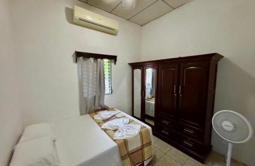 Flores Maison | Hostal Inn 1