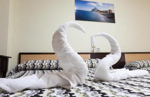 La Linea de la Concepcion Hôtel | Hostal la Campana