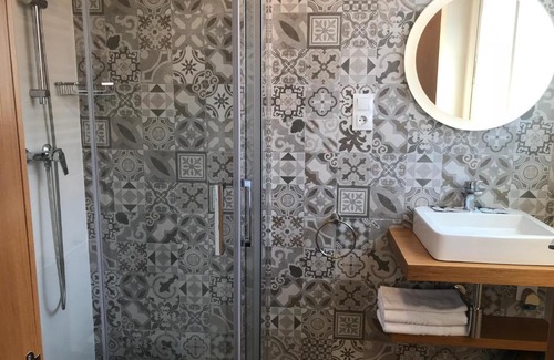 Sabadell Maison | Hostal La Romànica