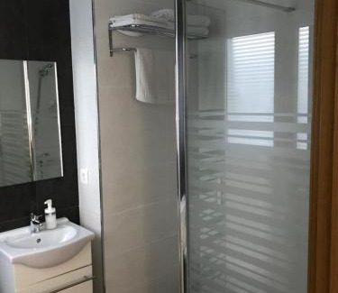 Gijon City Centre Maison | Hostal Libertad