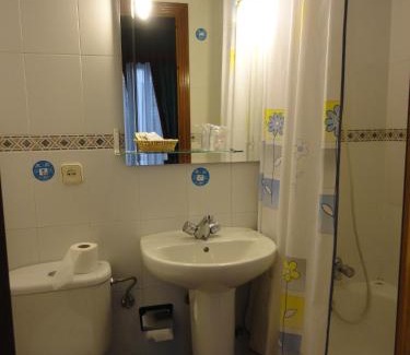 Cortes Maison | Hostal Oporto