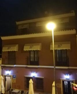 Huevar del Aljarafe Maison | Hostal Pechi
