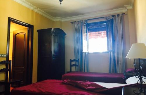 Huevar del Aljarafe Maison | Hostal Pechi