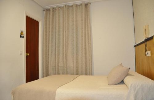 Valladolid Maison | Hostal Ramón y Cajal