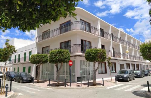Sant Antoni de Portmany Hôtel | Hostal Residencia Nicolau