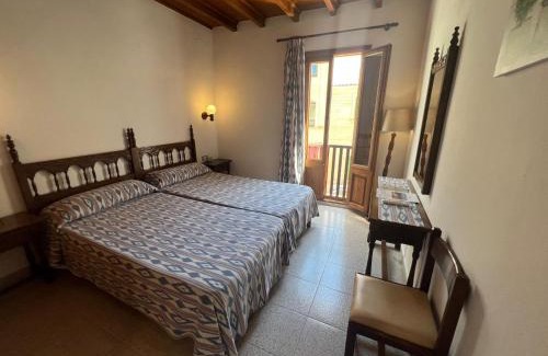 Colonia Sant Jordi Lit Et Petit-Déjeuner | Hostal Restaurante Playa