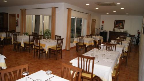 Villarrubio Maison | Hostal Restaurante Bustos