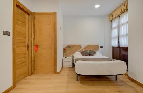 Ampuero Maison | Hostal Restaurante La pinta