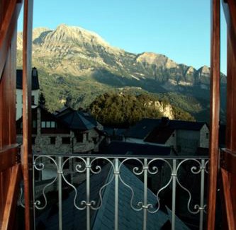 Tramacastilla de Tena Maison | Hostal Rural Casa Parda