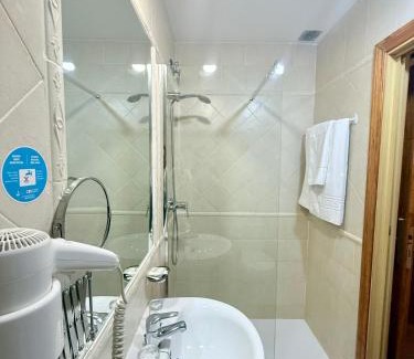 San Martin de la Vega Maison | Hostal San Martin